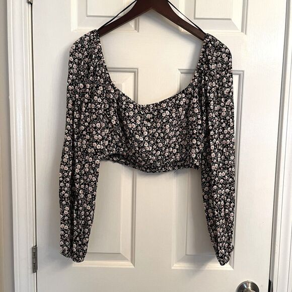 Nordstrom | Elodie by Nordstrom Floral Cropped Long Sleeve - Picture 3 of 5